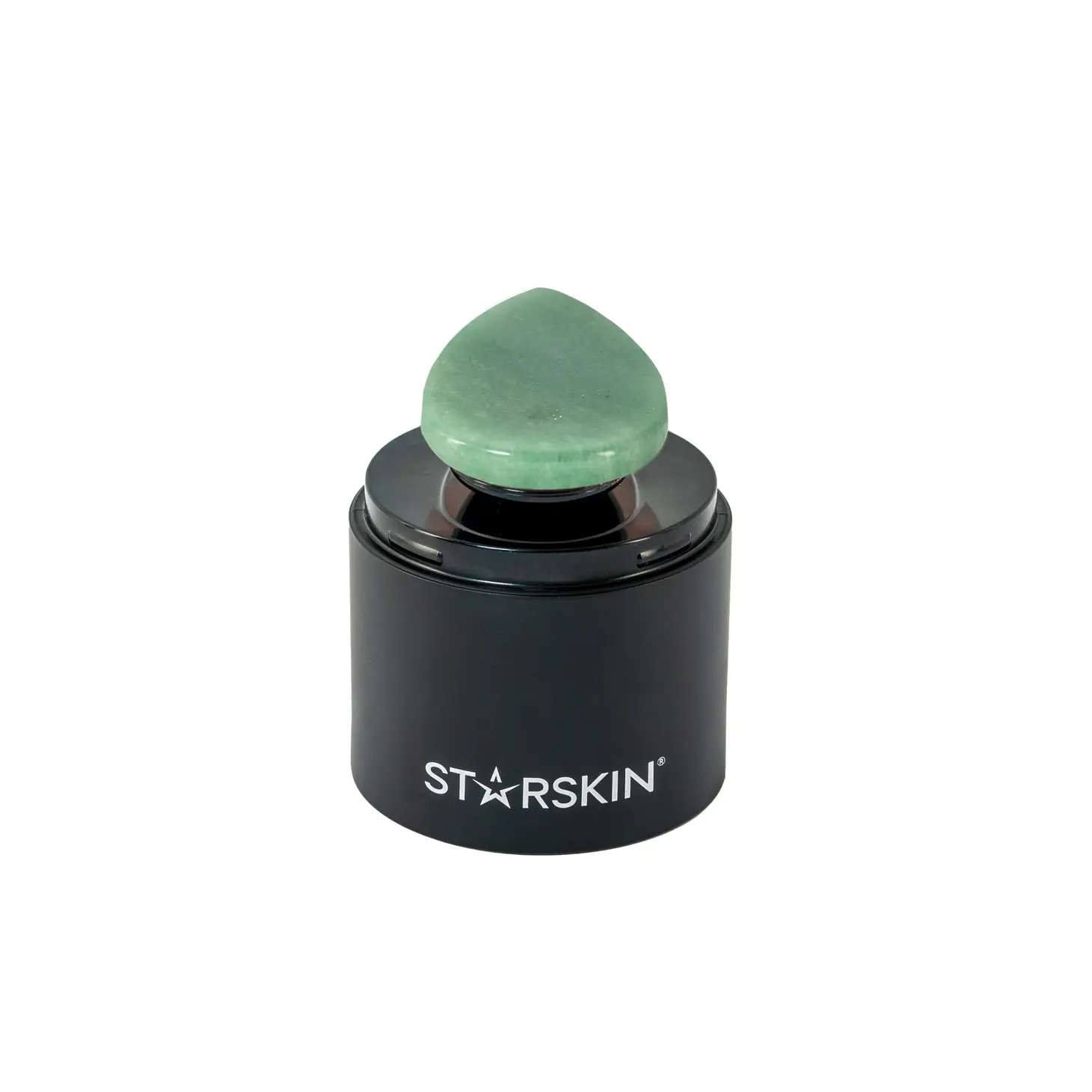 Ein grüner Jade-Gesichtsmassageroller auf einem schwarzen Sockel mit der Aufschrift 'Starskin'.
