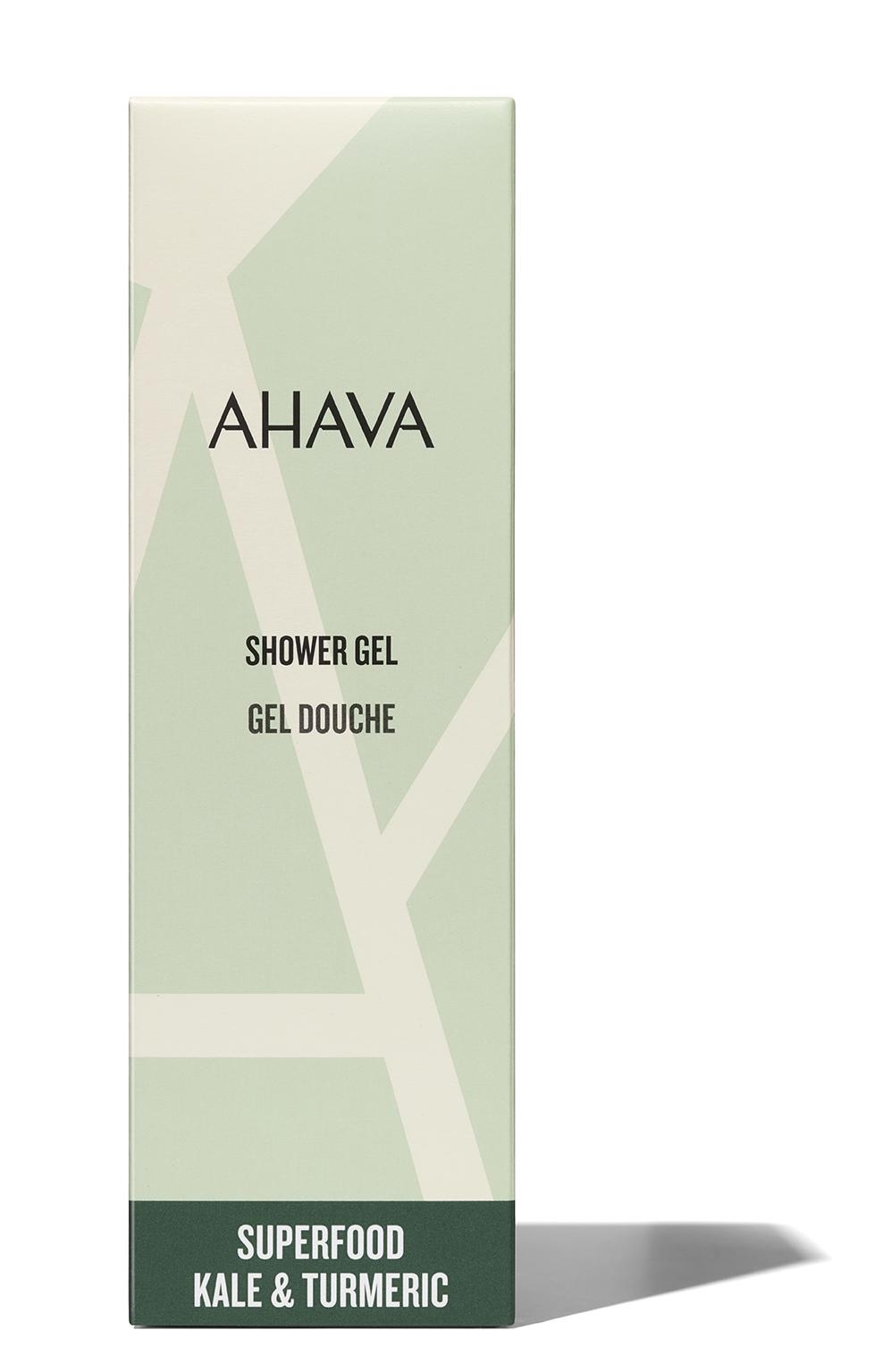 image_120860_3 Verpackung des AHAVA Duschgels mit Superfood, Grünkohl und Kurkuma, in hellgrüner Schachtel.