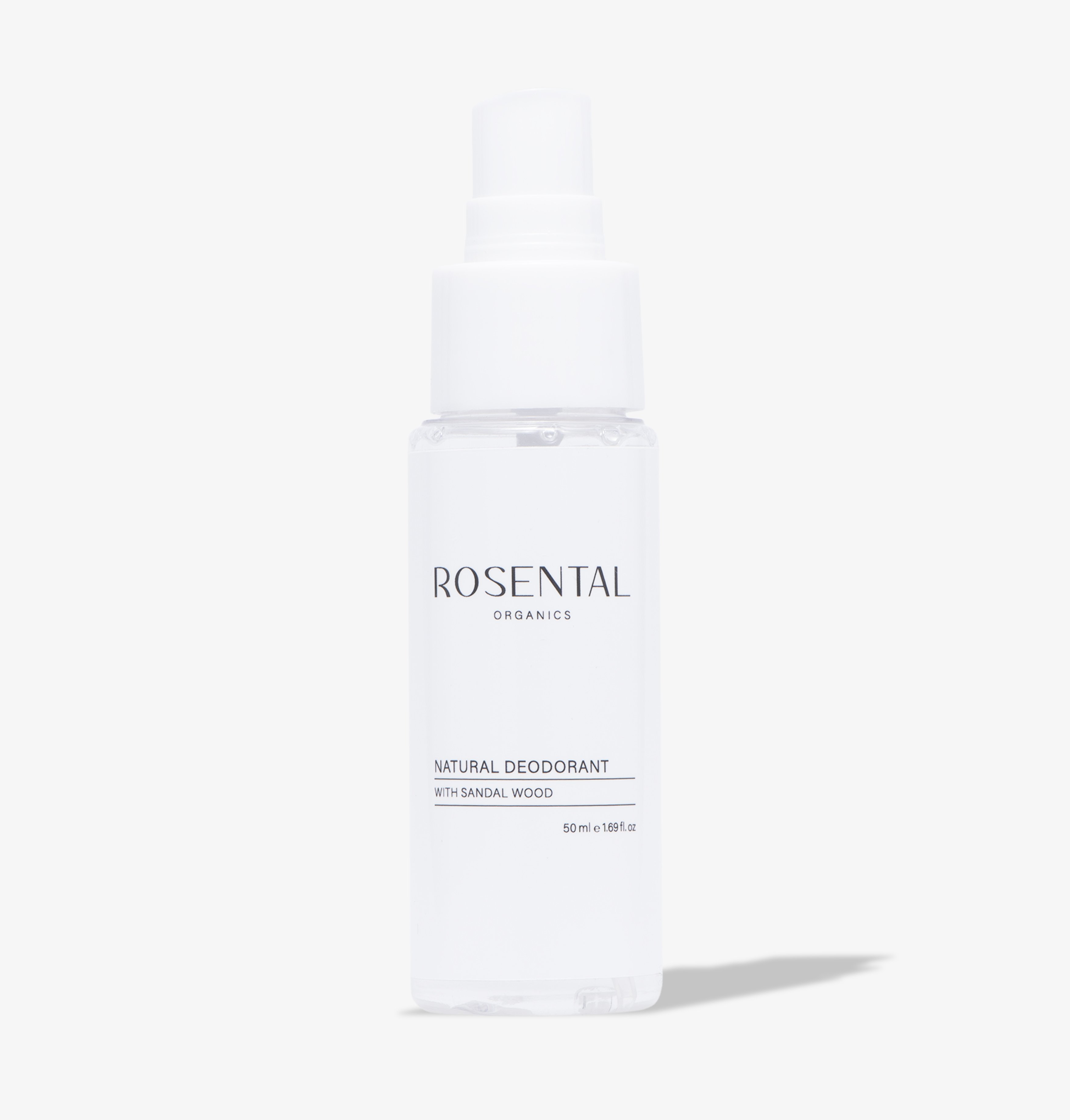 natural_deo_bild1 Flasche Rosental Organics Natural Deodorant mit Sandelholz, 50 ml, auf weißem Hintergrund.