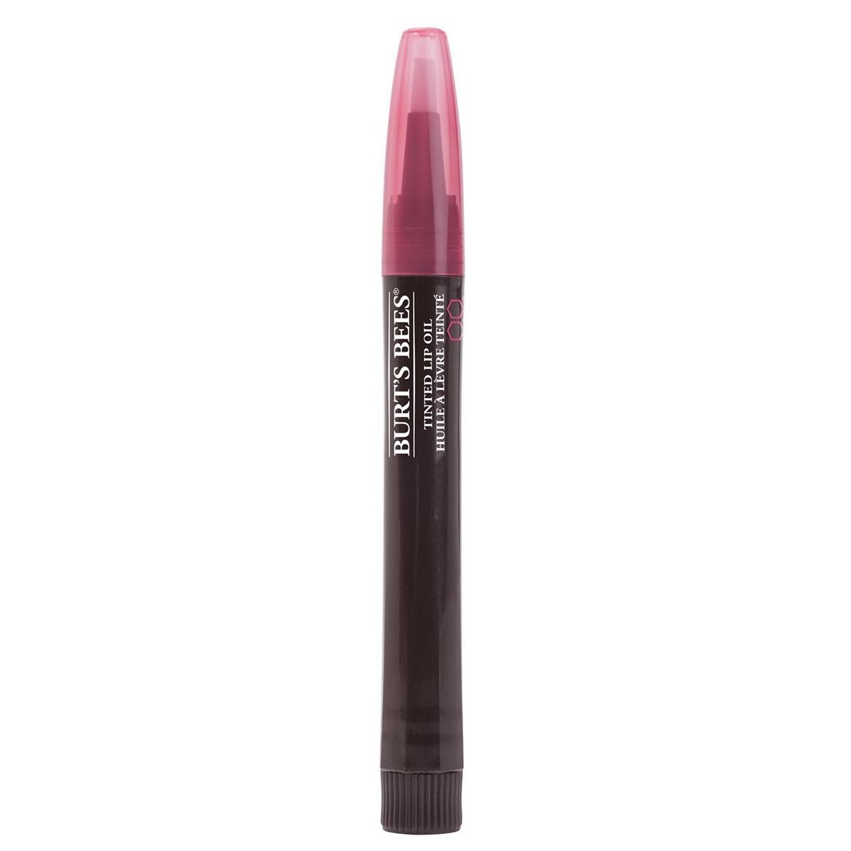 Burt's Bees getönter Lippenbalsam in Stiftform mit roter Kappe auf weißem Hintergrund.