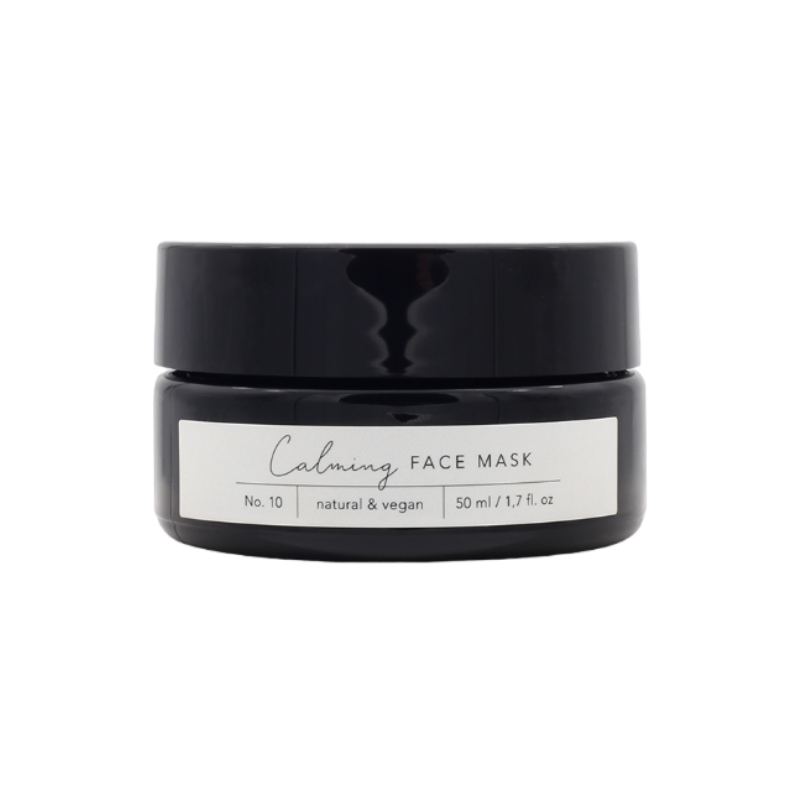 HELLO-SUE-NO-10-CALMING-FACE-MASK Schwarze Dose der 'Calming Face Mask No. 10' von Hello Sue, 50 ml, natürlich und vegan.