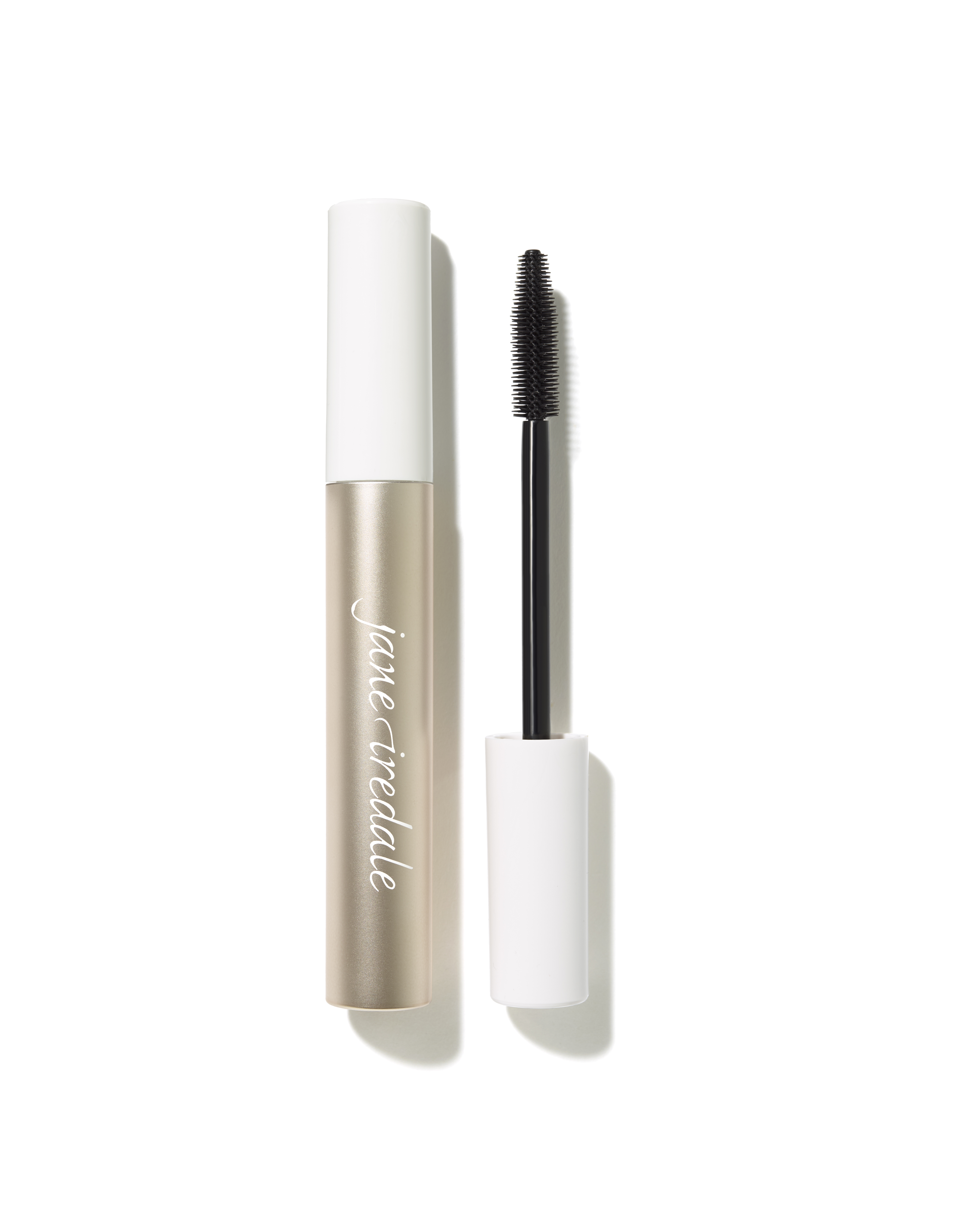 Fixation des cils, longueur et définition, mascara en tube