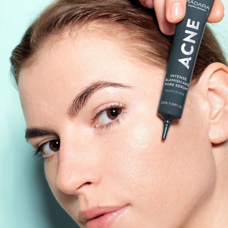 MADARA Soins de la peau biologiques pour peaux à imperfections intenses, traitement des imperfections et des pores