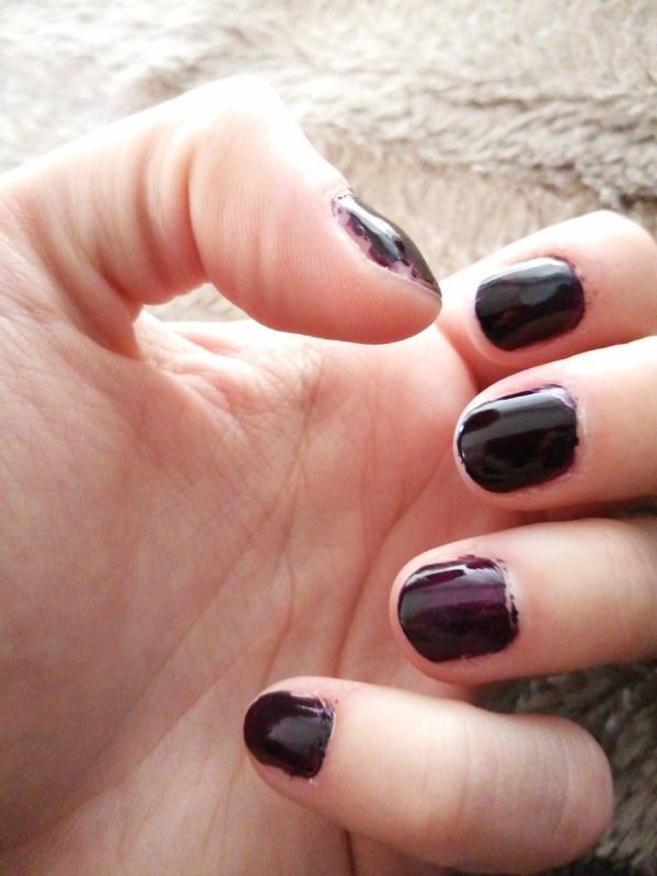 Korres Gel-Effekt Vernis à ongles Smokey Plum 76