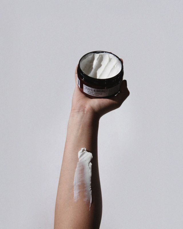 L:A BRUKET No. 299 Body Cream Lemongrass crème pour le corps