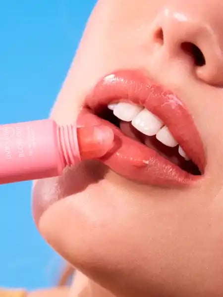 ULTRA VIOLETTE NEW Sheen Screen Hydrating Lip Balm SPF50 div. couleurs