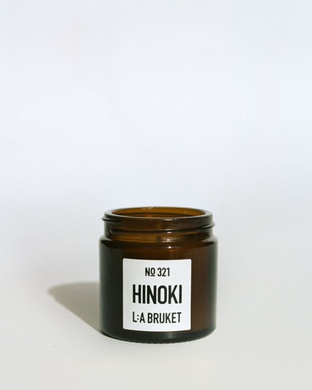 L:A BRUKET No. 255 Scented Candle Hinoki 50g bougie parfumée