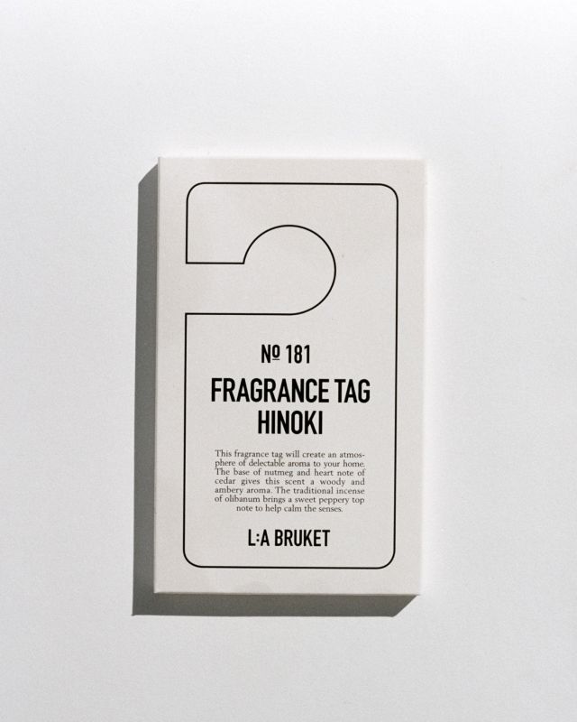 L:A BRUKET No. 181 Fragrance Tag Hinoki pendentif parfumé