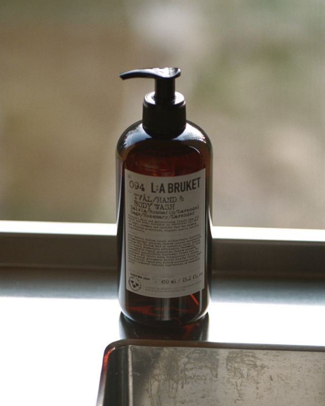 L:A BRUKET No. 094 Hand & Body Wash Sage/Rosemary/Lavender format voyage