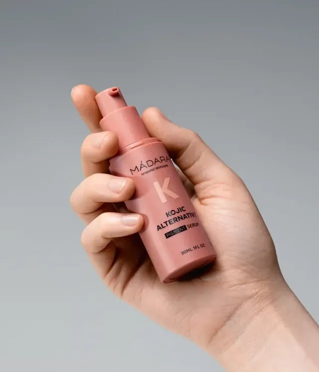 MADARA Organic Skincare - Kojic Alternative Pigment Serum