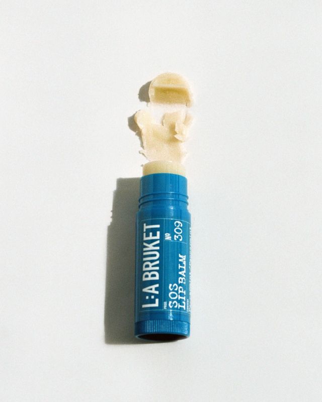 L:A BRUKET No. 309 SOS Lip Balm baume à lèvres