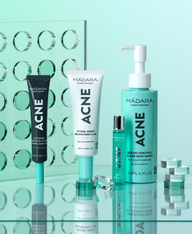 MADARA Soins de la peau biologiques pour peaux à imperfections intenses, traitement des imperfections et des pores