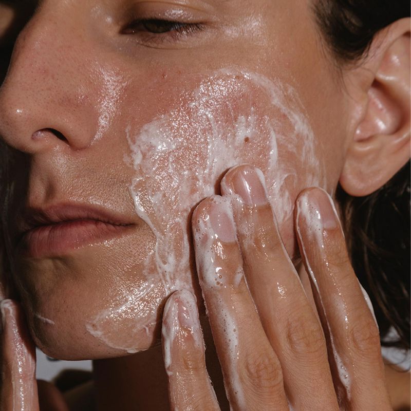 MADARA Organic Skincare ACNE Sebum Control Clear Skin Wash