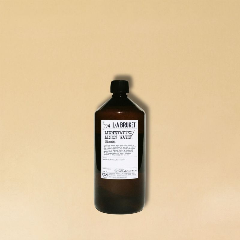 L:A BRUKET No. 294 Linen Water Hinoki eau de repassage